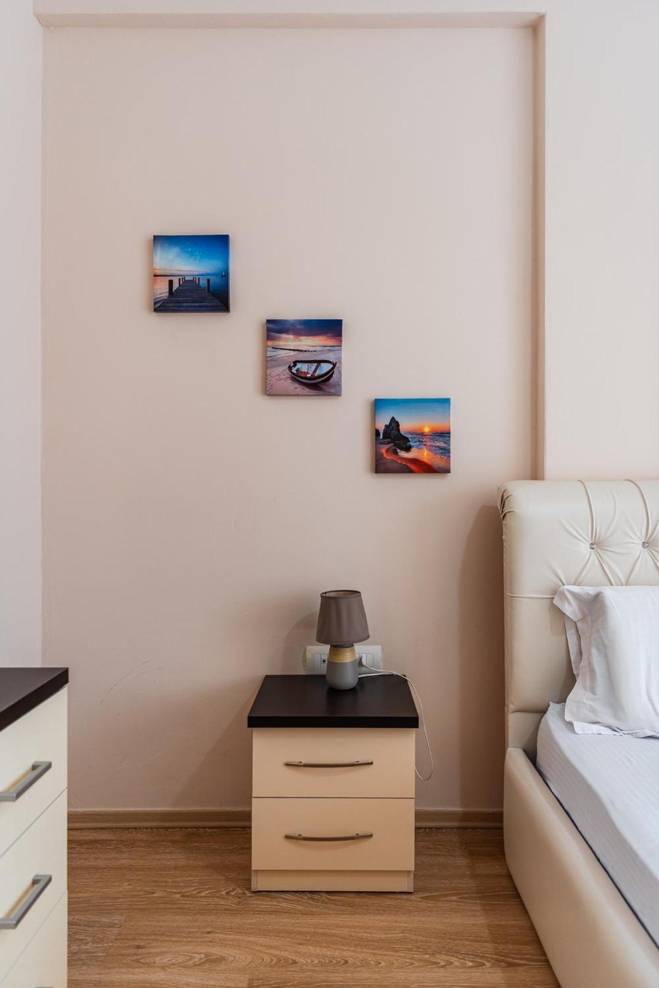 Belleview Apartment 3 Vlorë 外观 照片